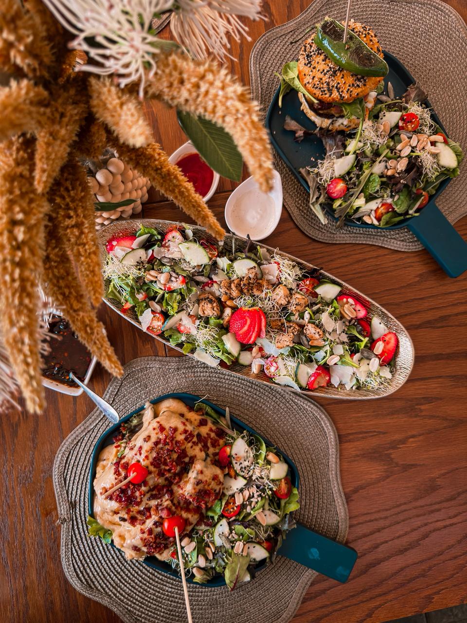 Platillos saludables y ensaladas keto